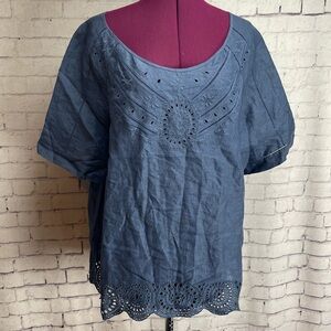 Ann Taylor size XXL navy blue linen eyelet lace trimmed blouse